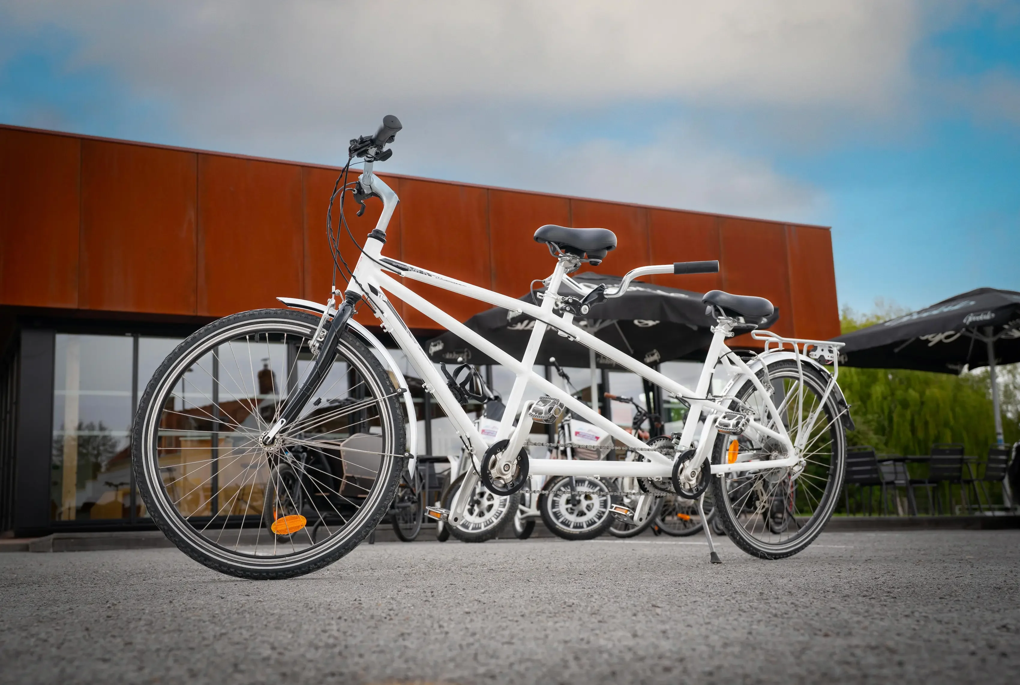 Tandem
